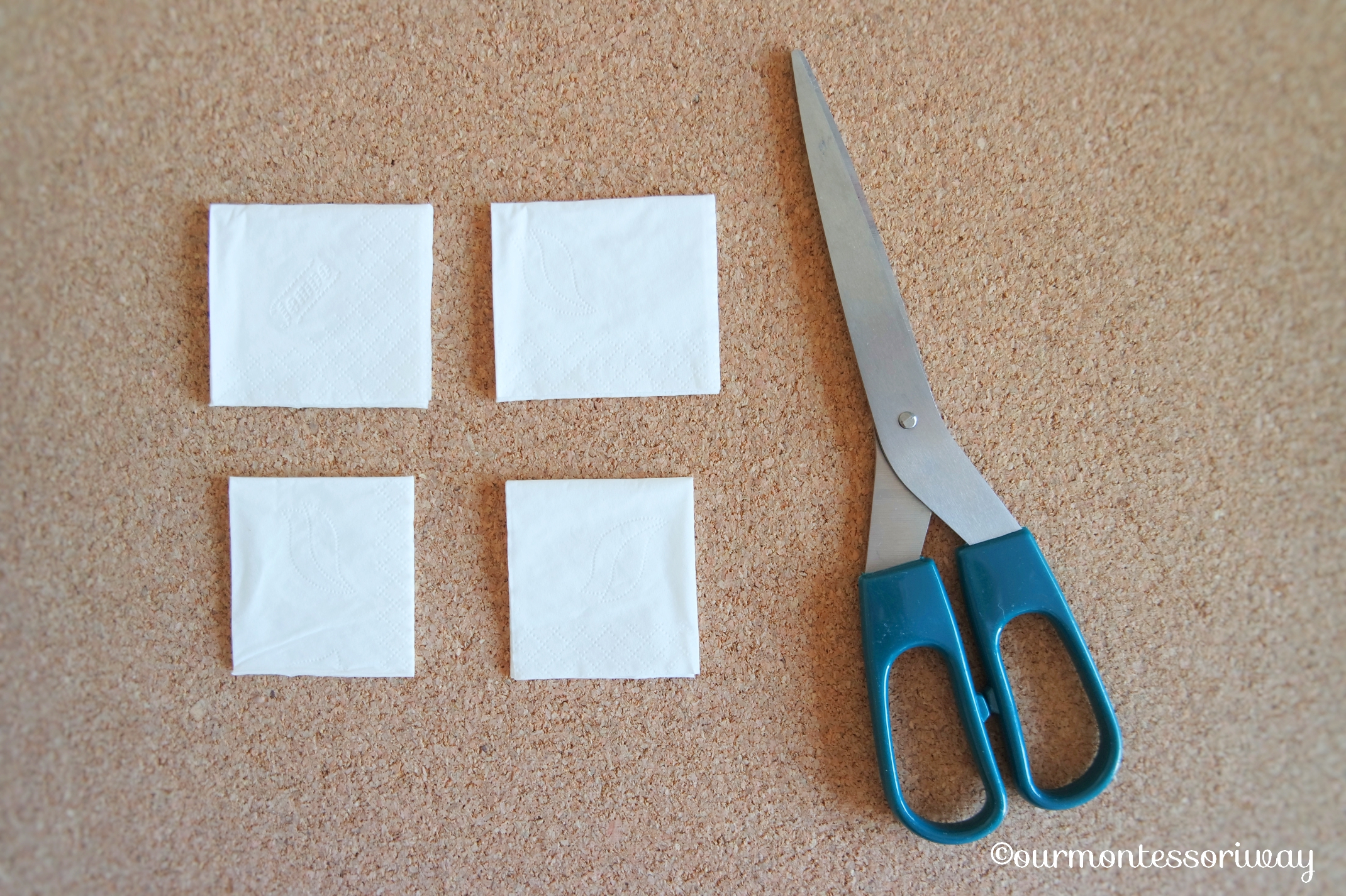 Montessori Taschentuch für Kinderhände zuschneiden Schritt 4