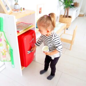 Montessori Kinderküche Minikühlschrank Snack Kühlschranktüre öffen